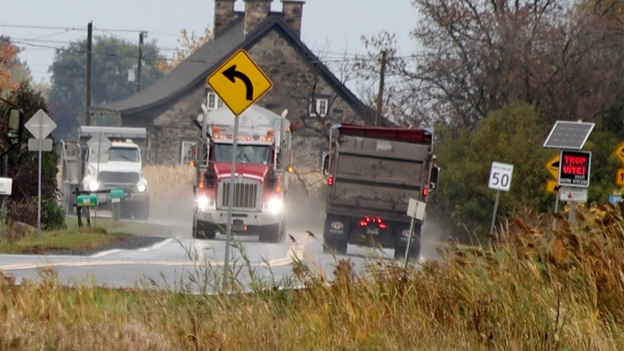 Exemples de vitesse excessive quotidienne - Chemin de la Butte-aux-Renards, Varennes